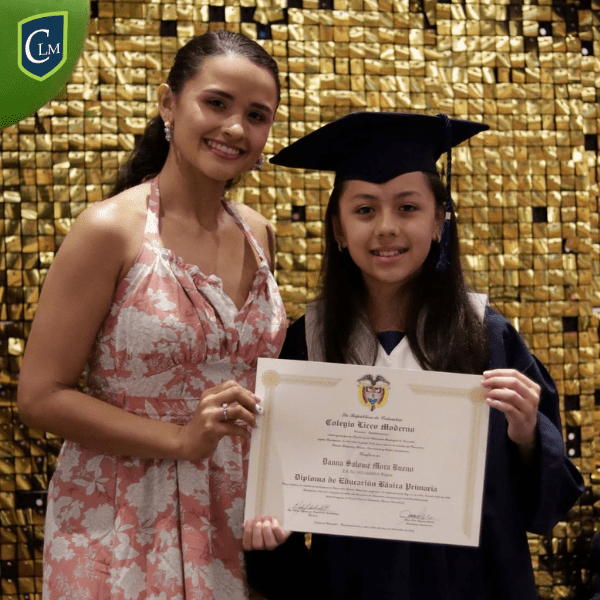 Colegio Liceo Moderno graduation ceremony – photo 3