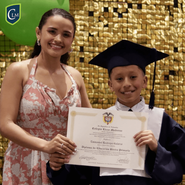 Colegio Liceo Moderno graduation ceremony – photo 4