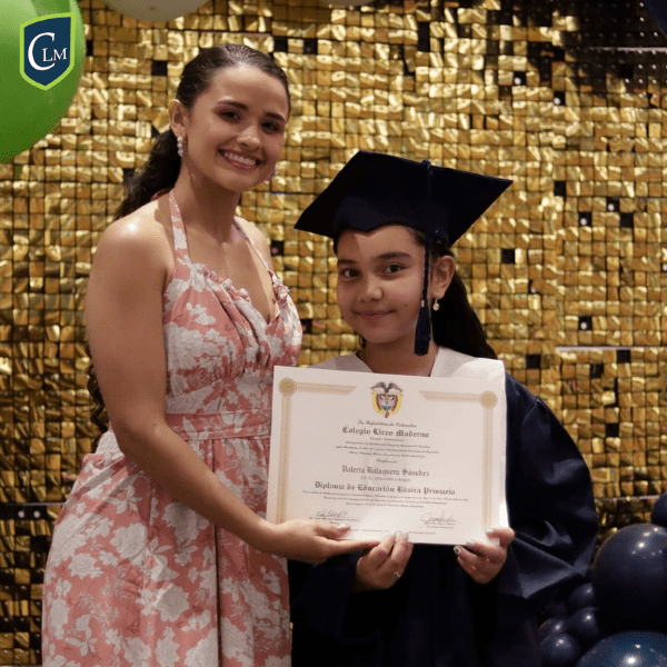 Colegio Liceo Moderno graduation ceremony – photo 7